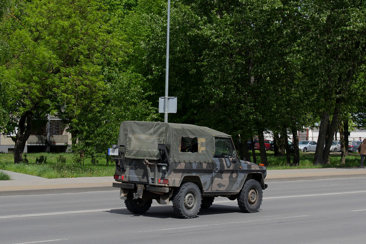 Литва, № H00519 — Mercedes-Benz (W460) '79-91