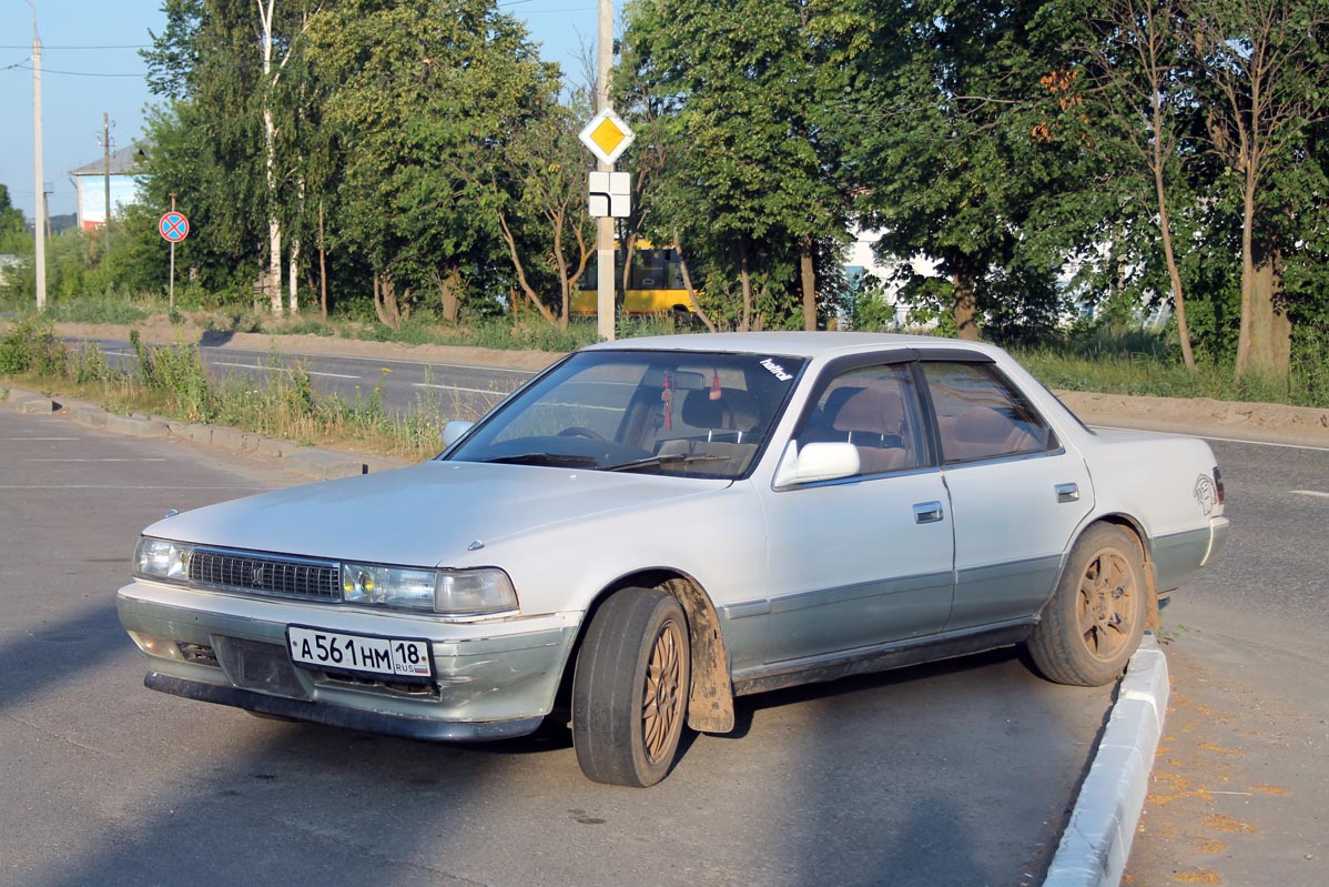 Удмуртия, № А 561 НМ 18 — Toyota Cresta (X80) '88-92