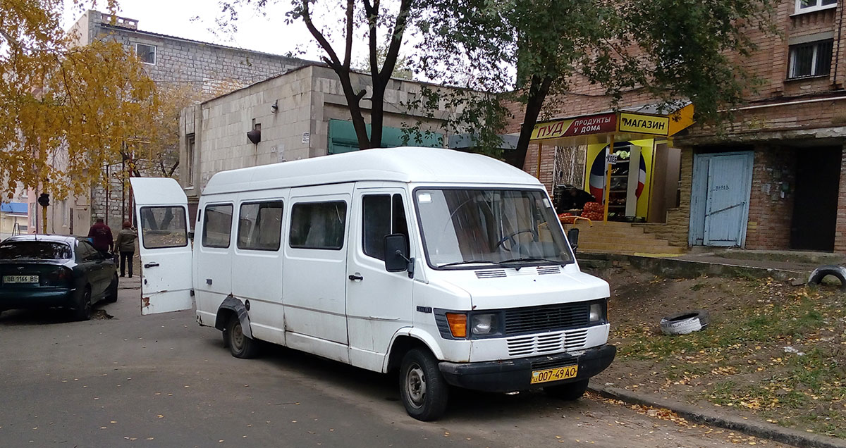Луганская область, № 007-49 АО — Mercedes-Benz T1 '76-96