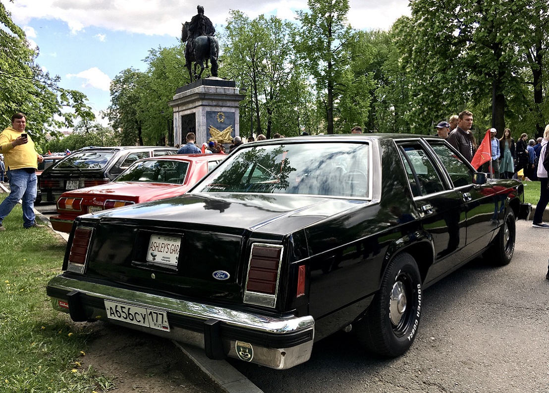 Москва, № А 656 СУ 177 — Ford LTD Crown Victoria '80-91