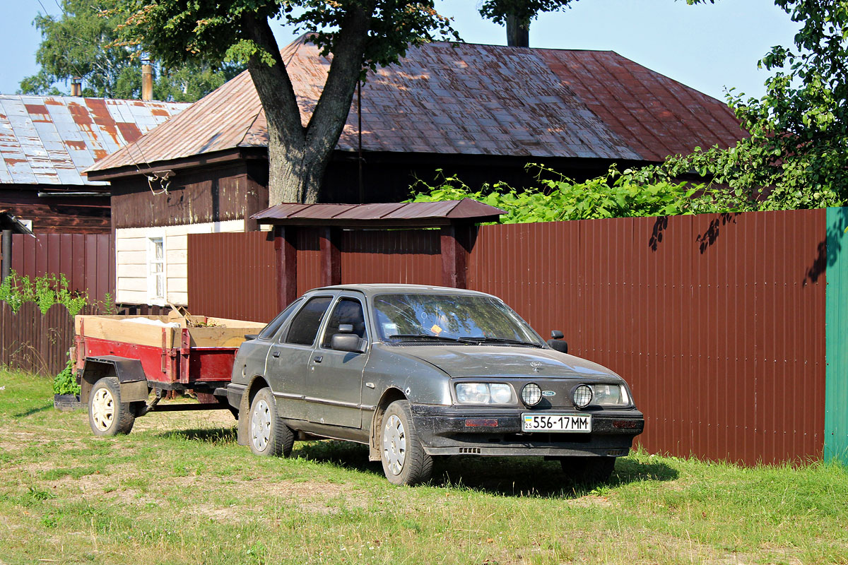 Черниговская область, № 556-17 ММ — Ford Sierra MkI '82-87