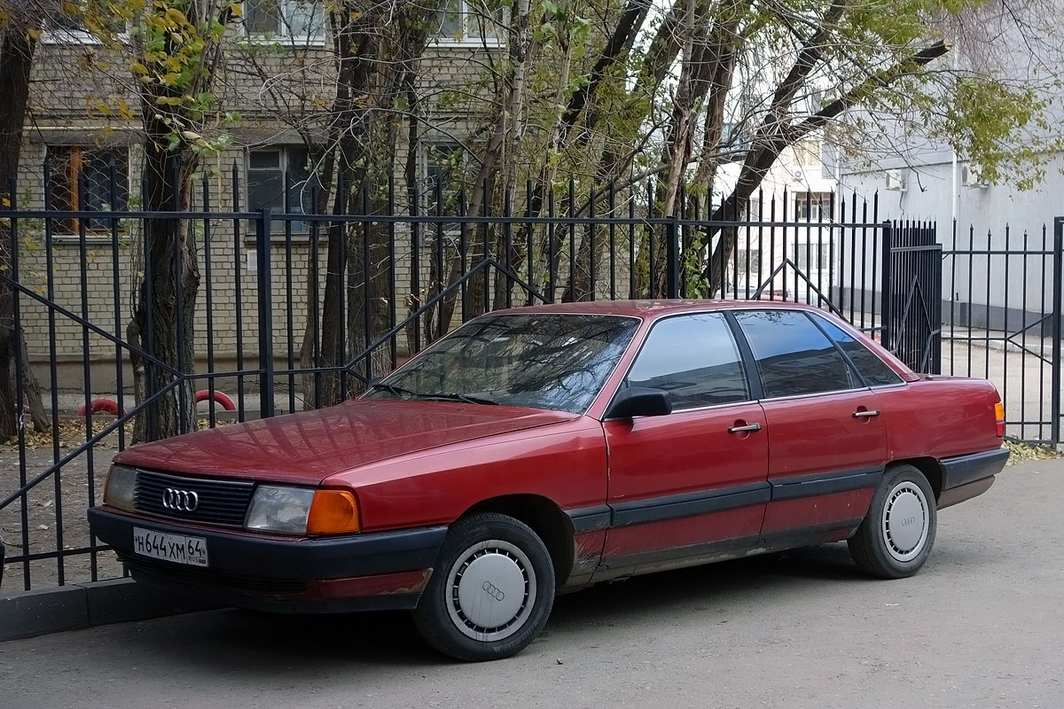 Саратовская область, № Н 644 ХМ 64 — Audi 100 (C3) '82-91