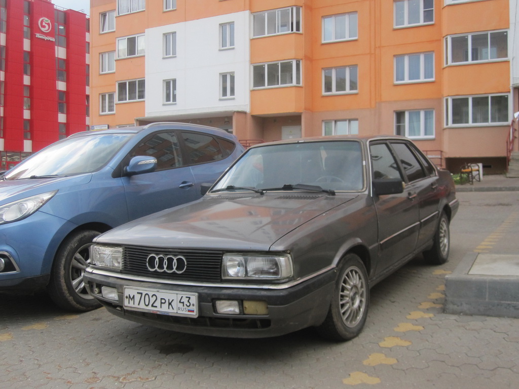 Кировская область, № М 702 РК 43 — Audi 80 (B2) '78-86