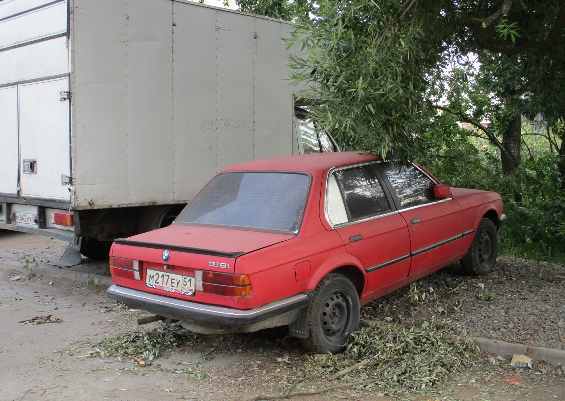 Мурманская область, № М 217 ЕУ 51 — BMW 3 Series (E30) '82-94
