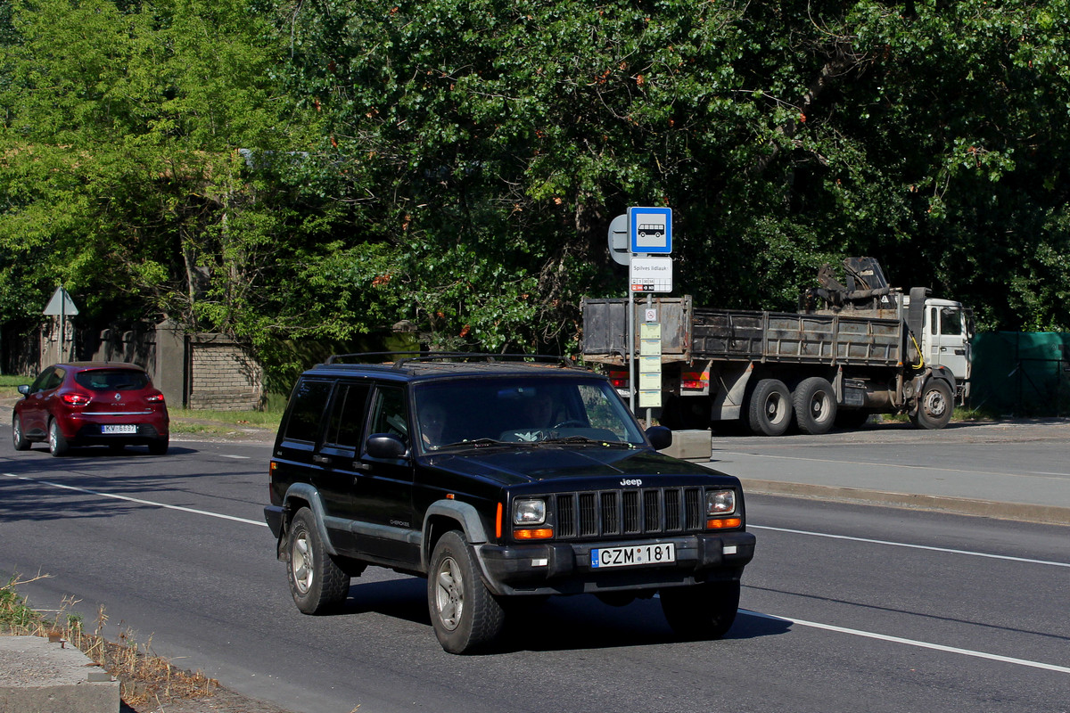 Литва, № CZM 181 — Jeep Cherokee (XJ) '84-01
