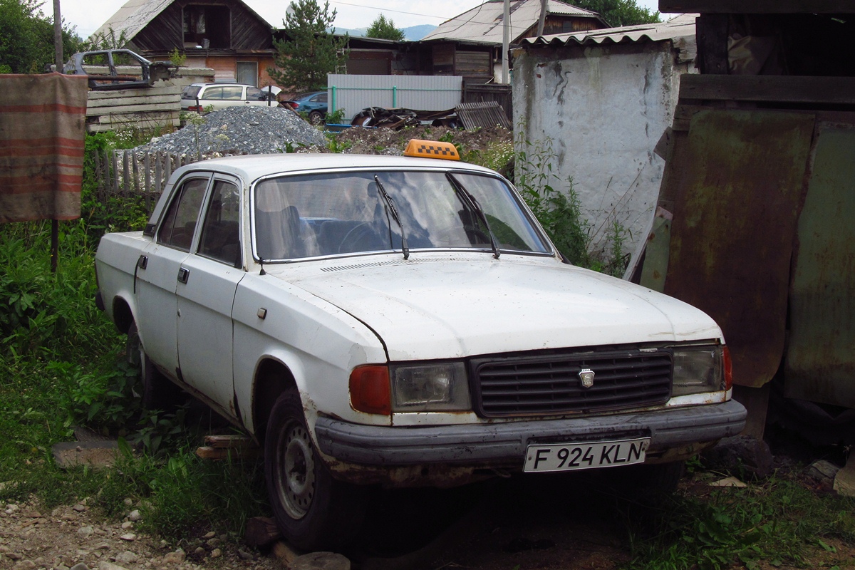 Восточно-Казахстанская область, № F 924 KLN — ГАЗ-31029 '92-97