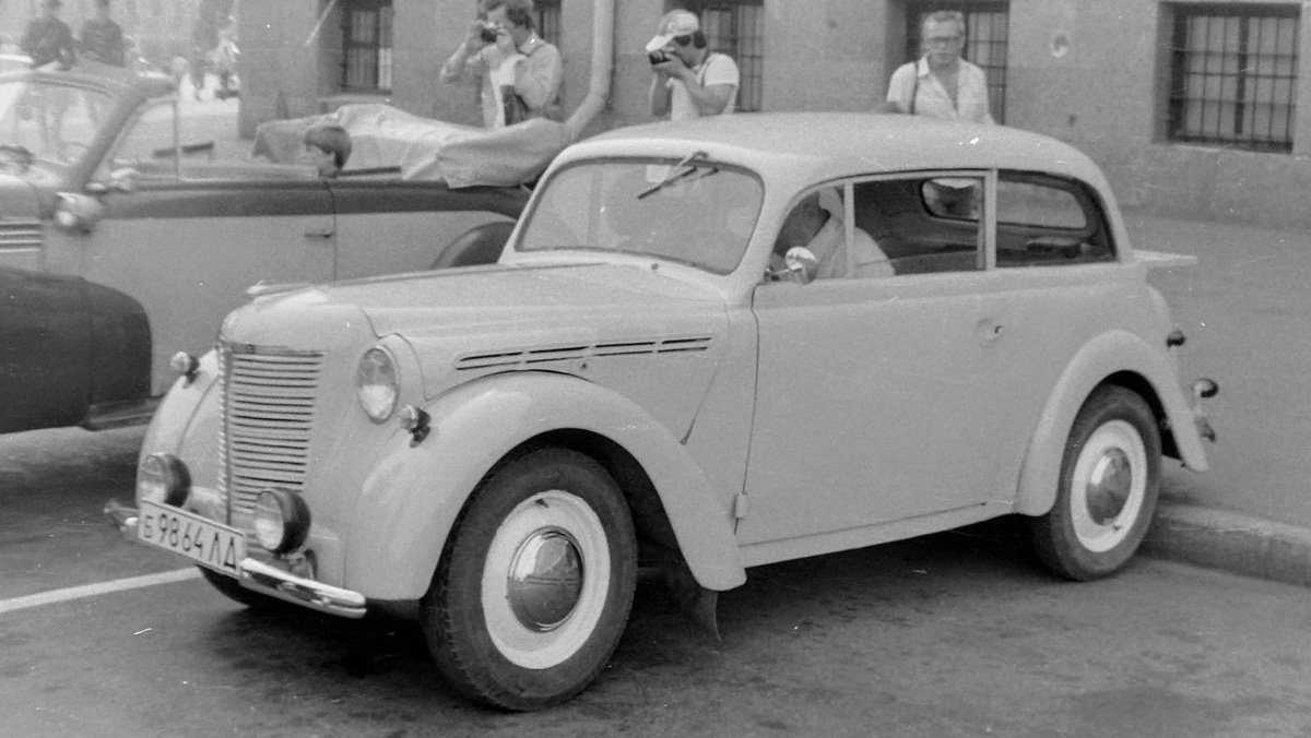 Санкт-Петербург, № Б 9864 ЛД — Opel Kadett (K38) '38-40