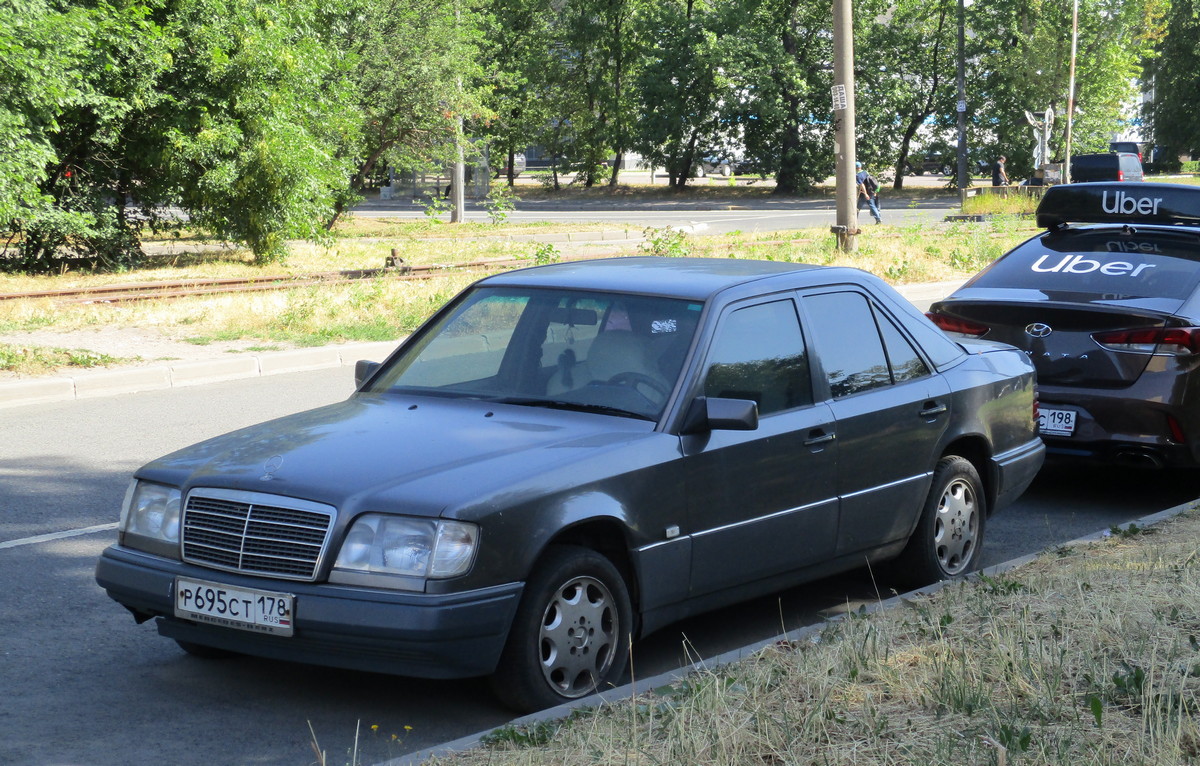 Санкт-Петербург, № Р 695 СТ 178 — Mercedes-Benz (W124) '84-96