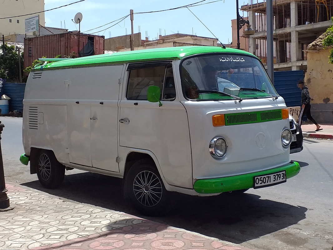 Алжир, № 05071 379 31 — Volkswagen Typ 2 (T2) '67-13