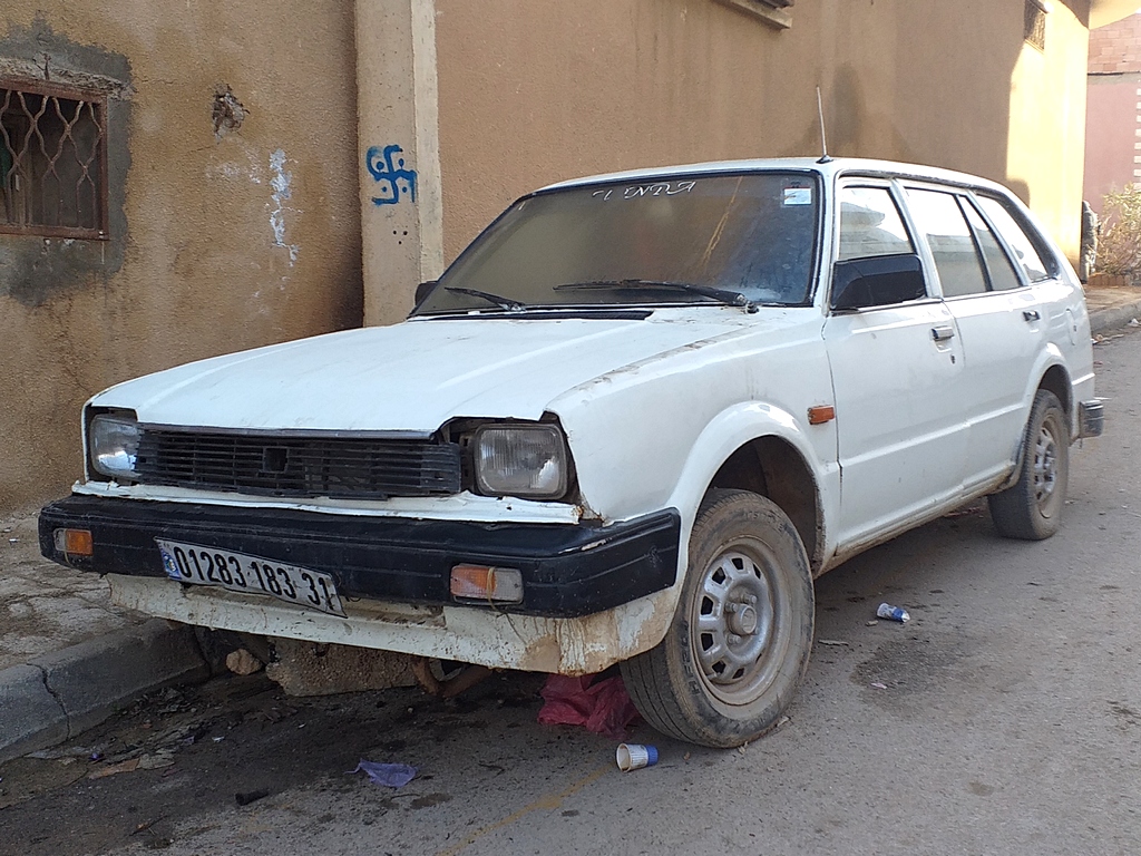 Алжир, № 01283 183 31 — Honda Civic (2G) '79-83
