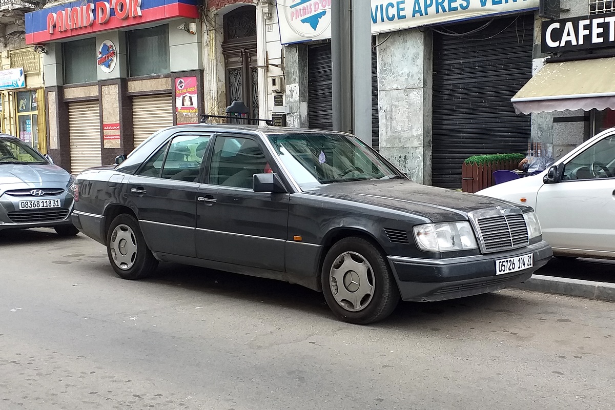 Алжир, № 05726 194 31 — Mercedes-Benz (W124) '84-96