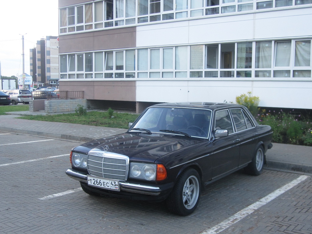 Кировская область, № Т 266 ЕС 43 — Mercedes-Benz (W123) '76-86