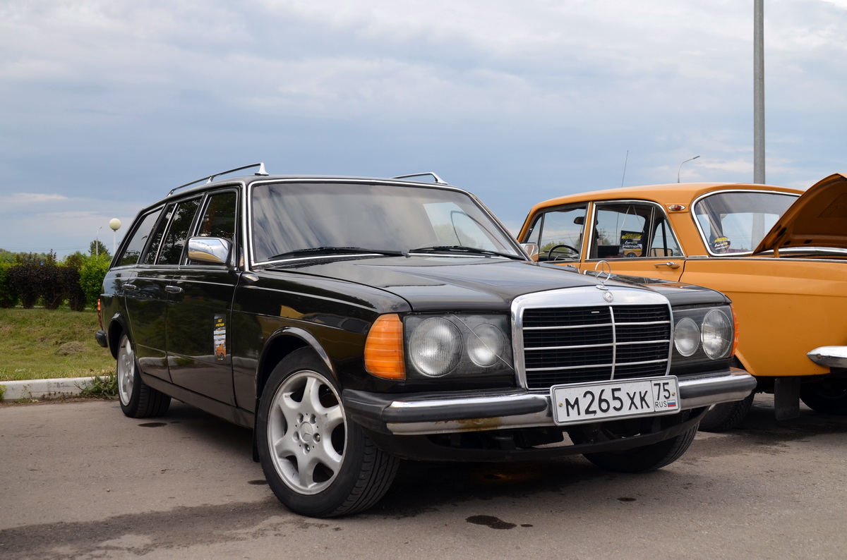 Забайкальский край, № М 265 ХК 75 — Mercedes-Benz (S123) '78-86