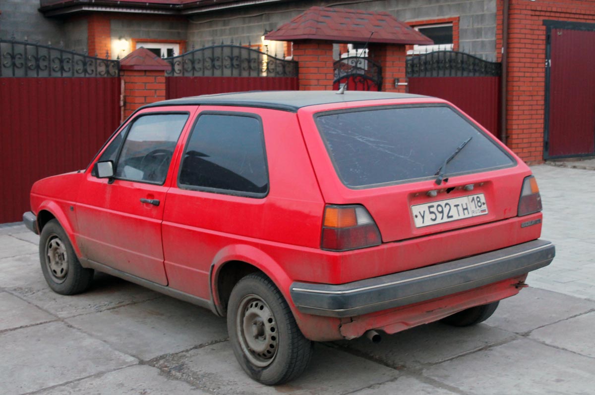 Удмуртия, № У 592 ТН 18 — Volkswagen Golf (Typ 19) '83-92
