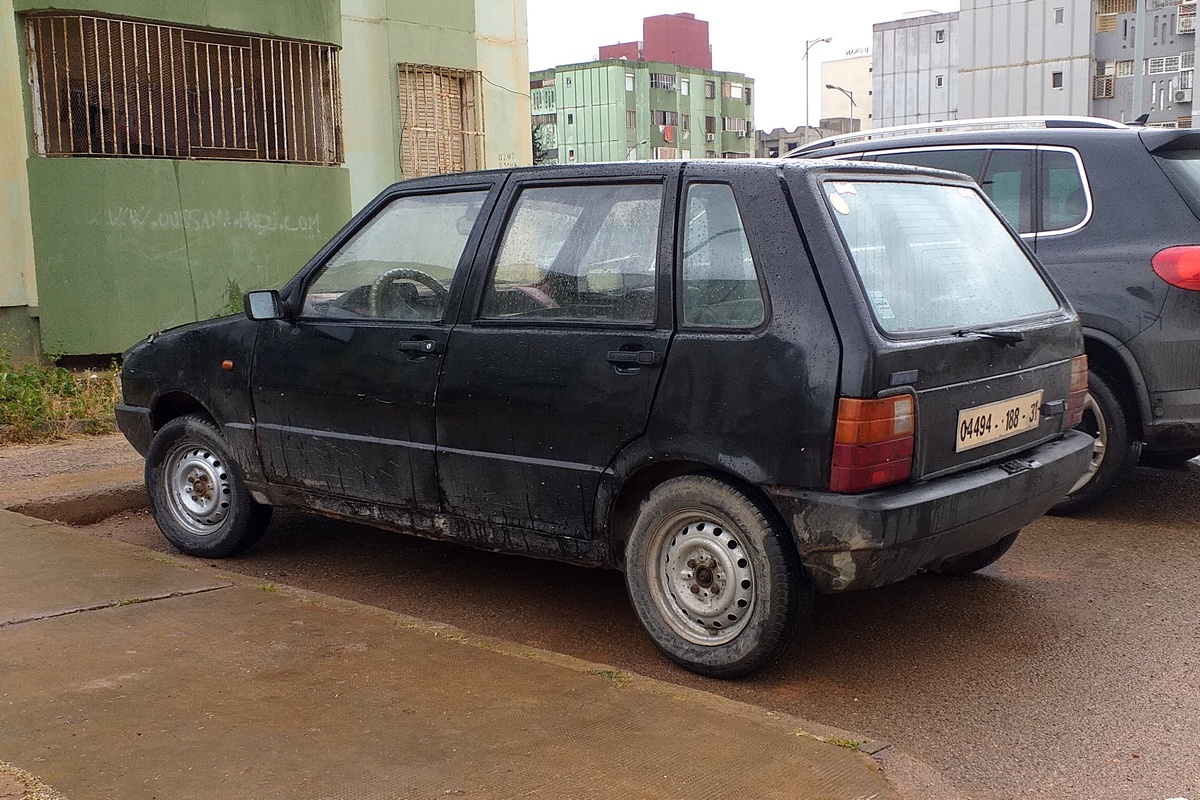 Алжир, № 04494 188 31 — FIAT Uno '83-89