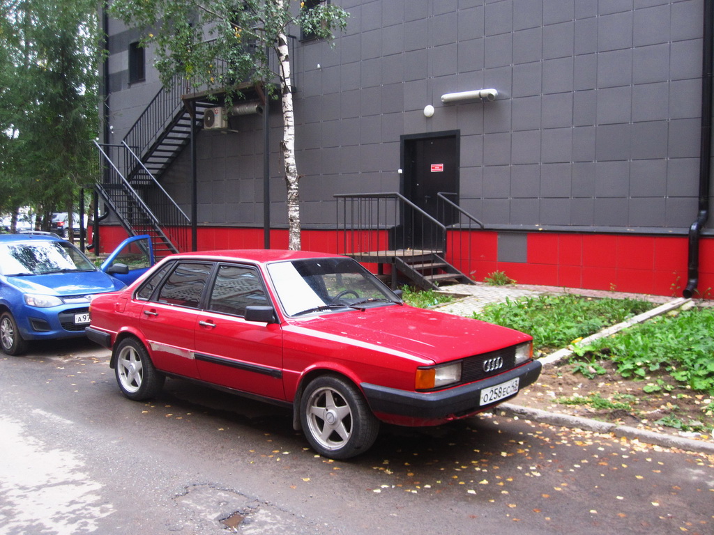 Кировская область, № О 258 ЕС 43 — Audi 80 (B2) '78-86