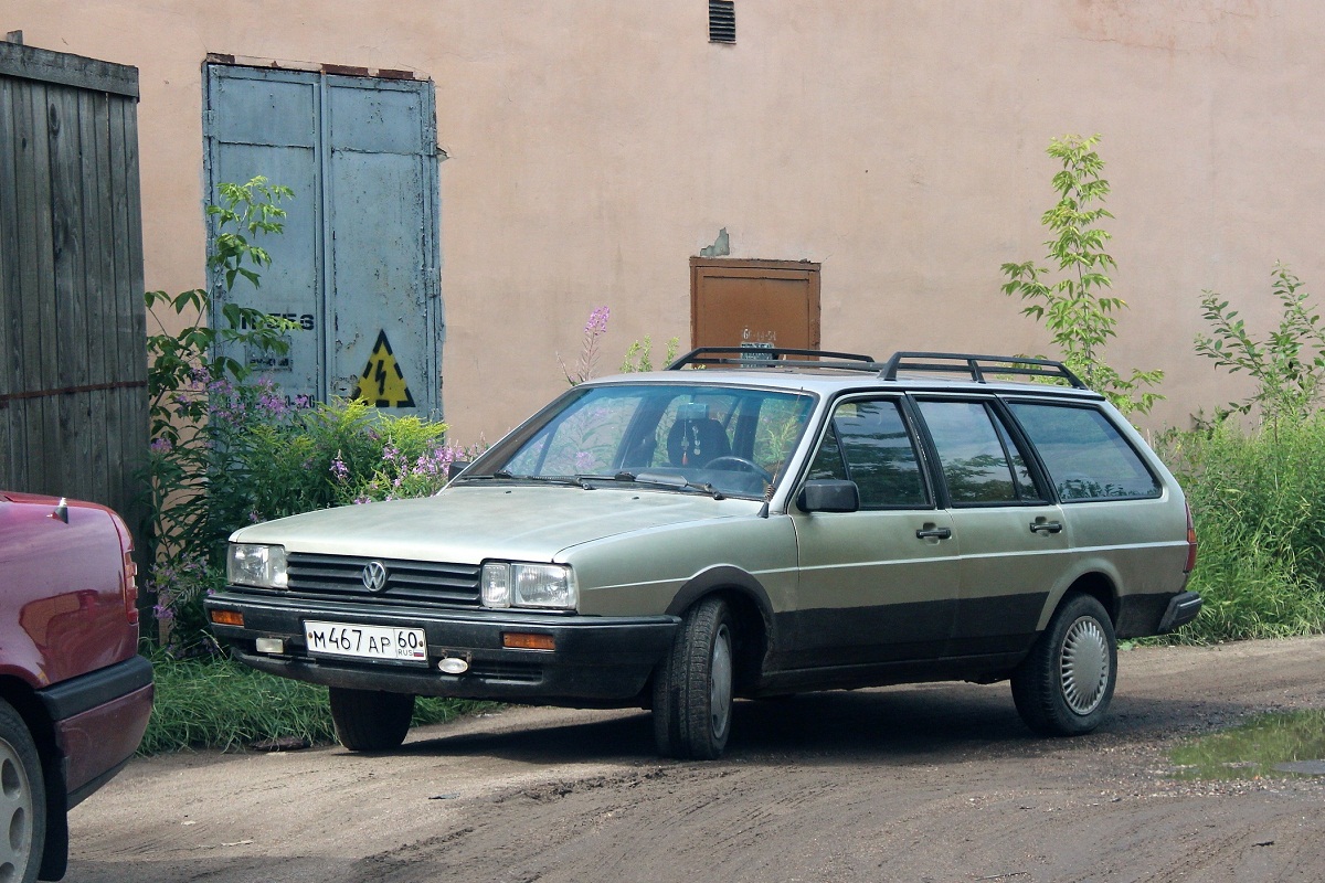 Псковская область, № М 467 АР 60 — Volkswagen Passat (B2) '80-88