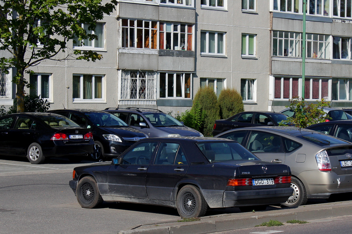 Литва, № DGD 319 — Mercedes-Benz (W201) '82-93