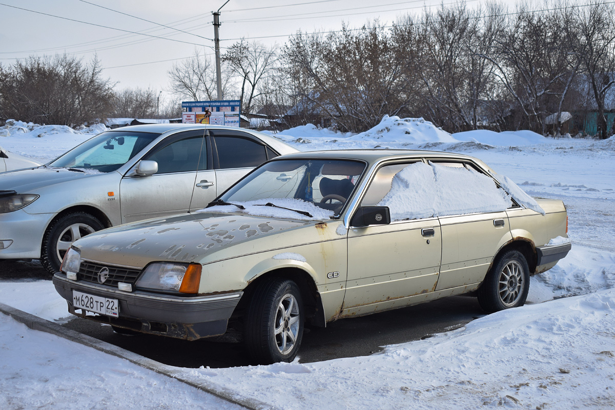 Алтайский край, № М 628 ТР 22 — Opel Rekord (E2) '82-86