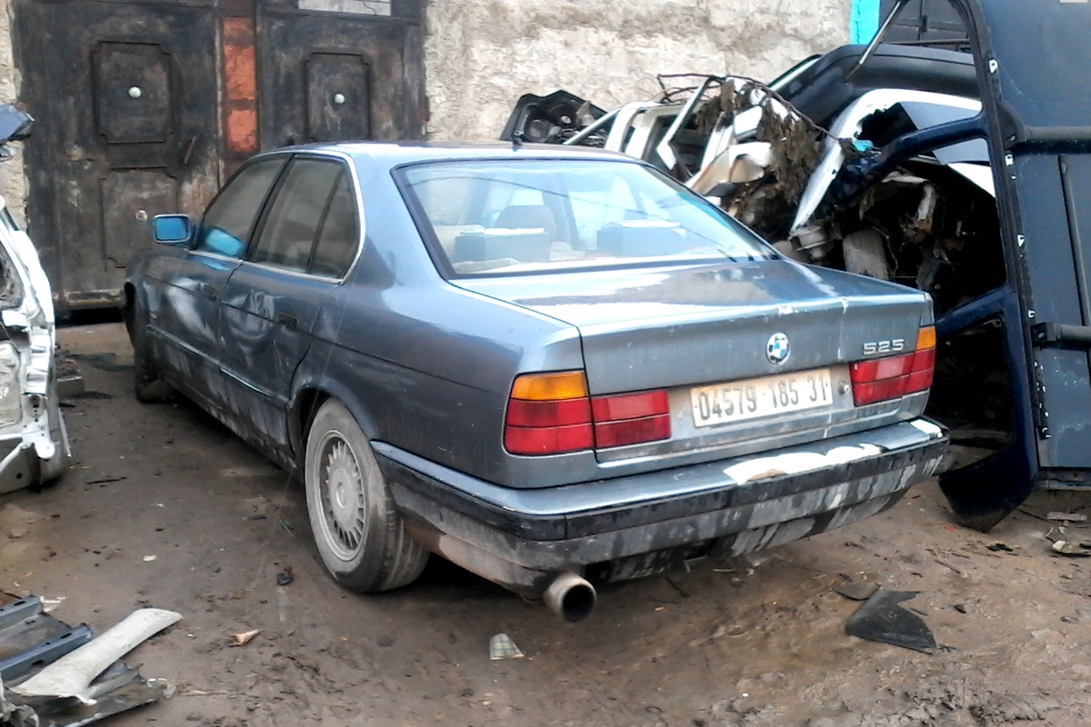 Алжир, № 04579 185 31 — BMW 5 Series (E34) '87-96