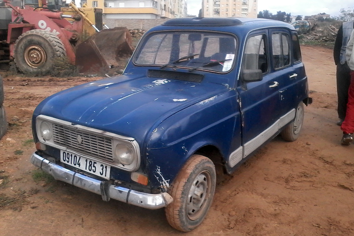 Алжир, № 09104 185 31 — Renault 4 '61-94