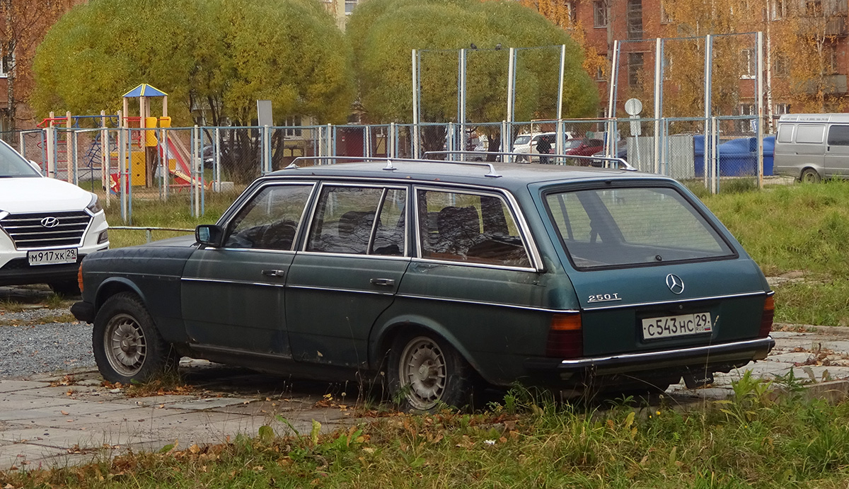 Архангельская область, № С 543 НС 29 — Mercedes-Benz (S123) '78-86