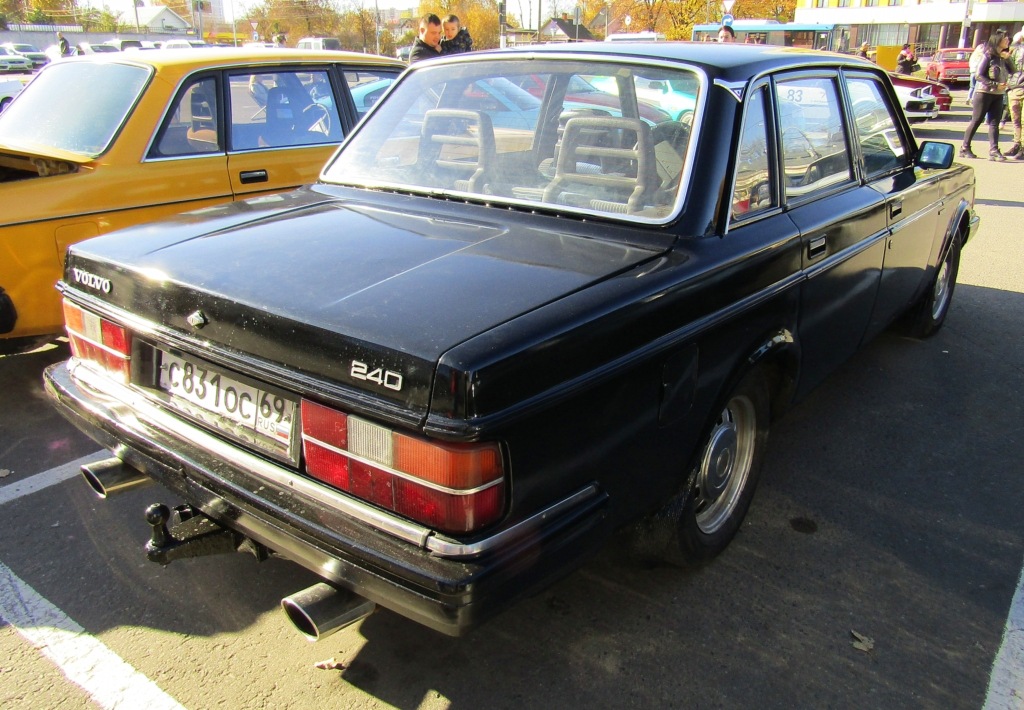 Тверская область, № С 831 ОС 69 — Volvo 240 Series (общая модель)