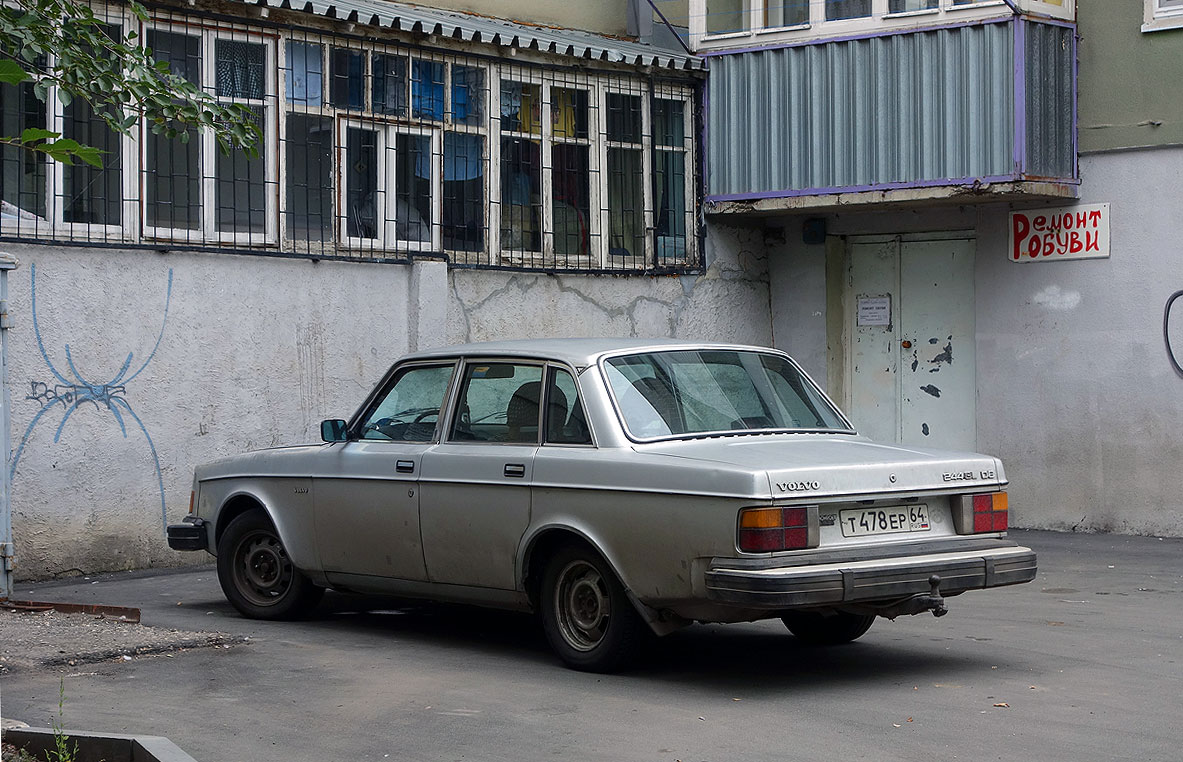 Саратовская область, № Т 478 ЕР 64 — Volvo 244 GL '79-81