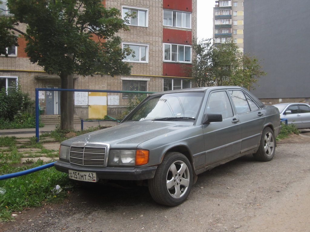 Кировская область, № О 151 МТ 43 — Mercedes-Benz (W201) '82-93