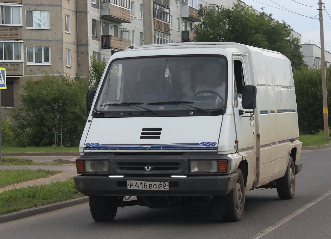 Псковская область, № Н 416 ВО 60 — Renault Master '80-97