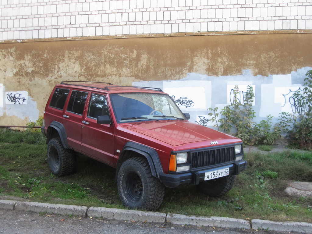 Кировская область, № А 153 ХУ 43 — Jeep Cherokee (XJ) '84-01