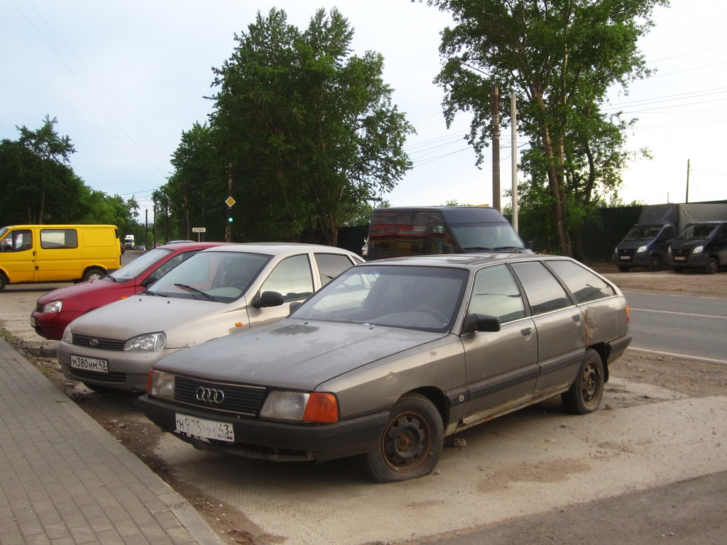 Кировская область, № Н 975 ММ 43 — Audi 100 Avant (C3) '82-91