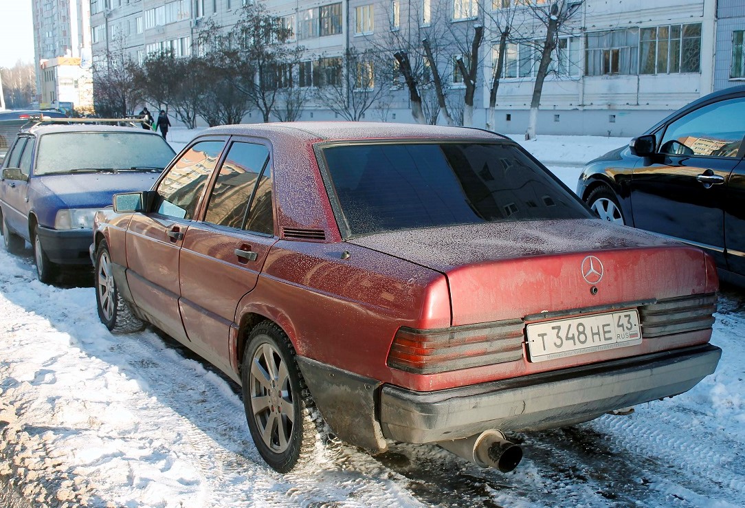 Удмуртия, № Т 348 НЕ 43 — Mercedes-Benz (W201) '82-93