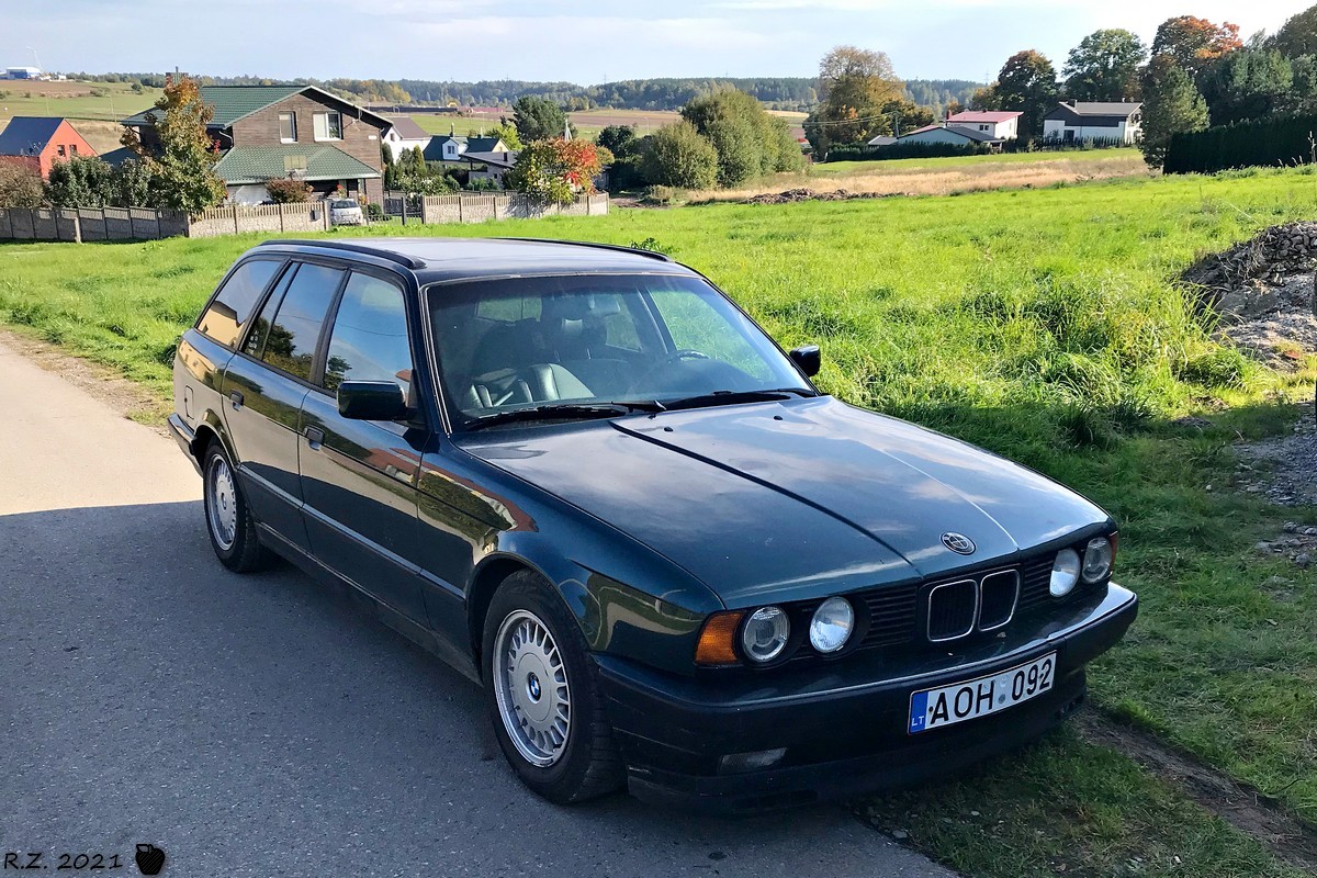 Литва, № AOH 092 — BMW 5 Series (E34) '87-96