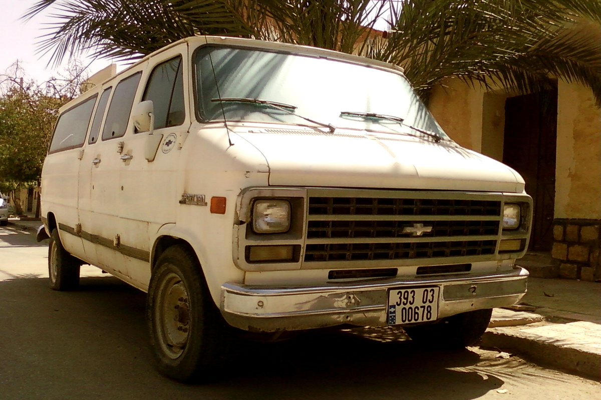 Алжир, № 00678 393 03 — Chevrolet Van (3G) '71-96