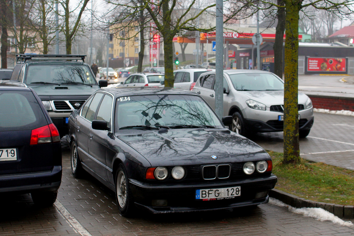 Литва, № BFG 128 — BMW 5 Series (E34) '87-96