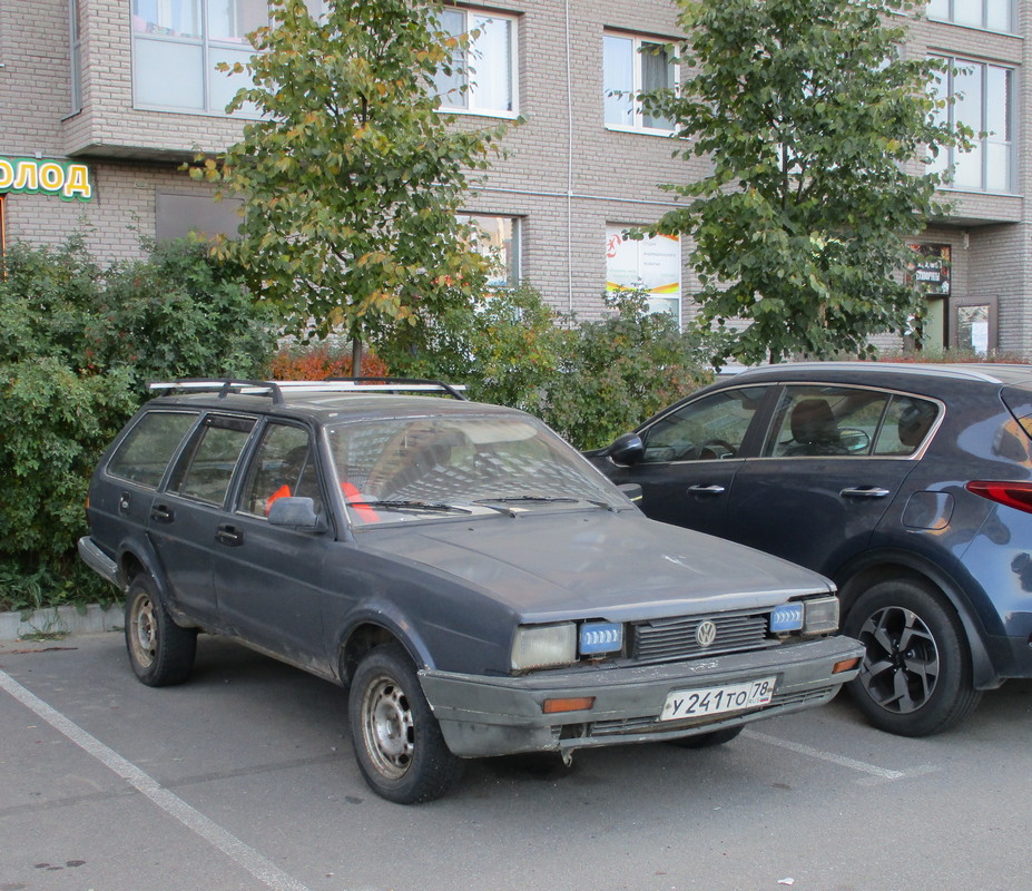 Санкт-Петербург, № У 241 ТО 78 — Volkswagen Passat (B2) '80-88