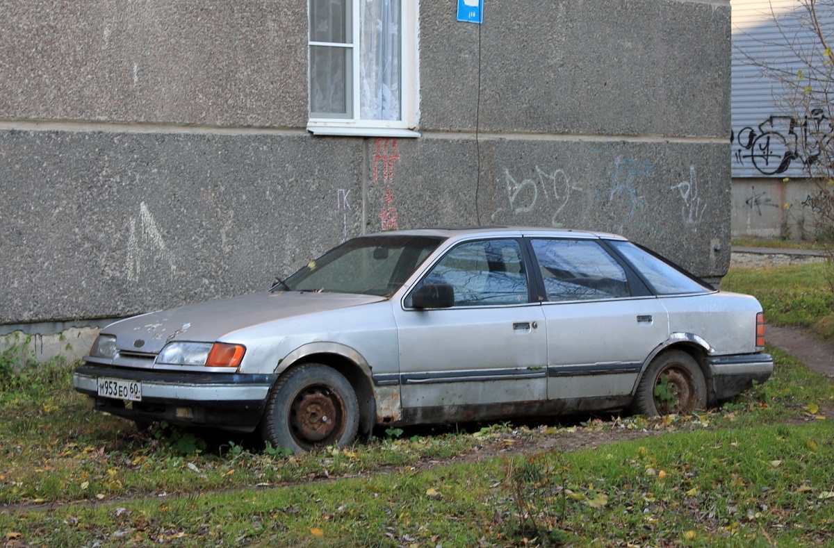 Псковская область, № М 953 ЕО 60 — Ford Scorpio (1G) '85-94