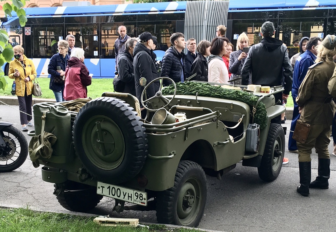 Санкт-Петербург, № Т 100 УН 98 — Willys MB '41-45