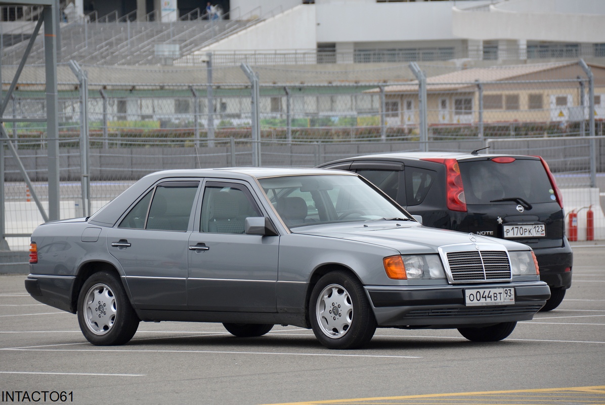 Краснодарский край, № О 044 ВТ 93 — Mercedes-Benz (W124) '84-96