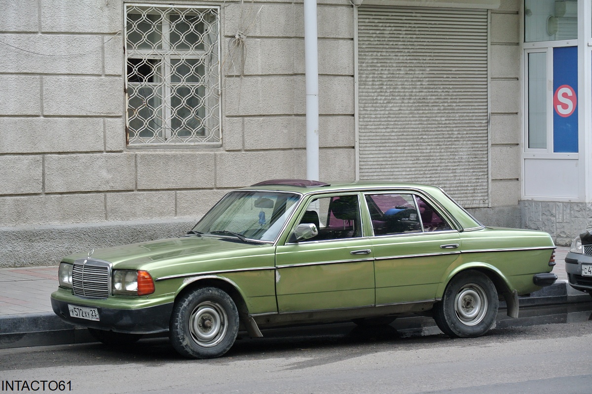 Краснодарский край, № У 572 ХУ 23 — Mercedes-Benz (W123) '76-86