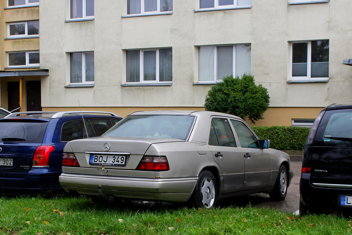 Литва, № BOJ 349 — Mercedes-Benz (W124) '84-96