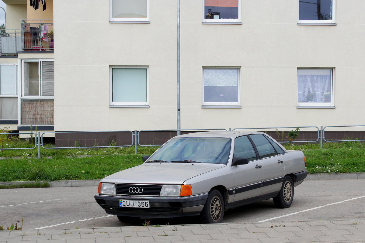 Литва, № CUJ 366 — Audi 100 (C3) '82-91