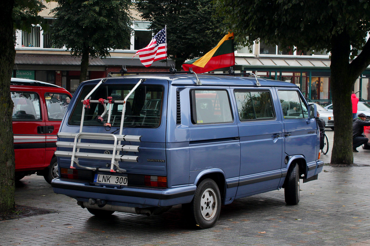 Литва, № LNK 300 — Volkswagen Typ 2 (Т3) '79-92; Литва — Dzūkijos ruduo 2021