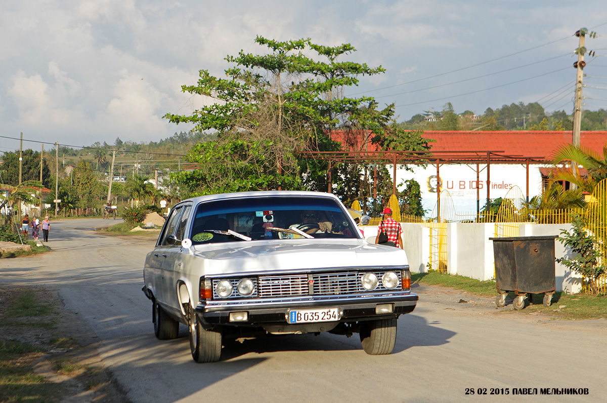 Куба, № B 035 254 — ГАЗ-14 Чайка '76-89