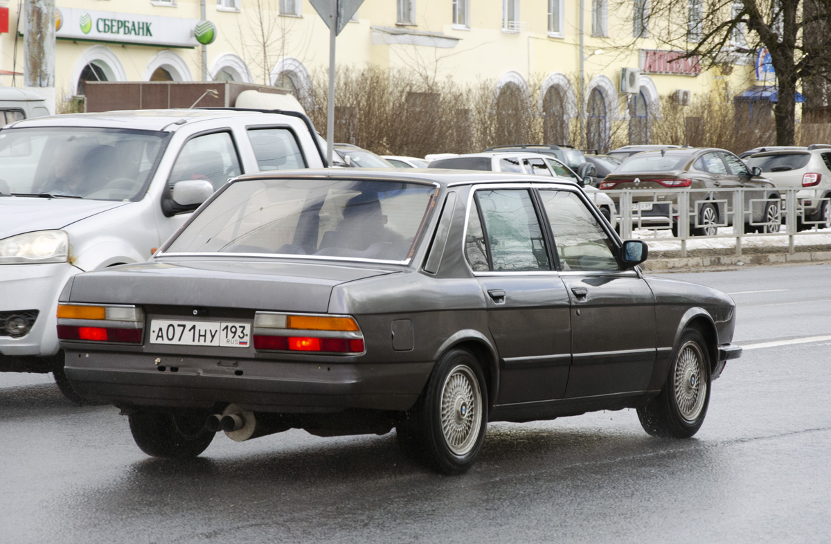Краснодарский край, № А 071 НУ 193 — BMW 5 Series (E28) '82-88