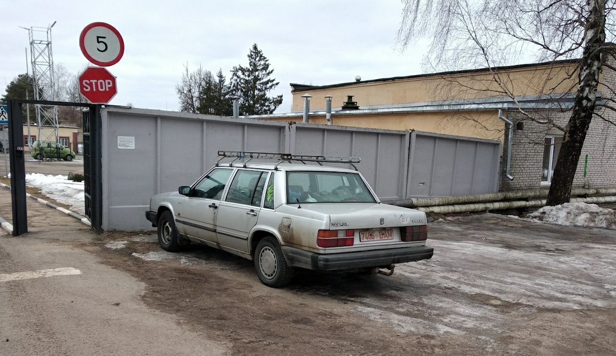 Витебская область, № 7466 ВАМ — Volvo 740 '84-92