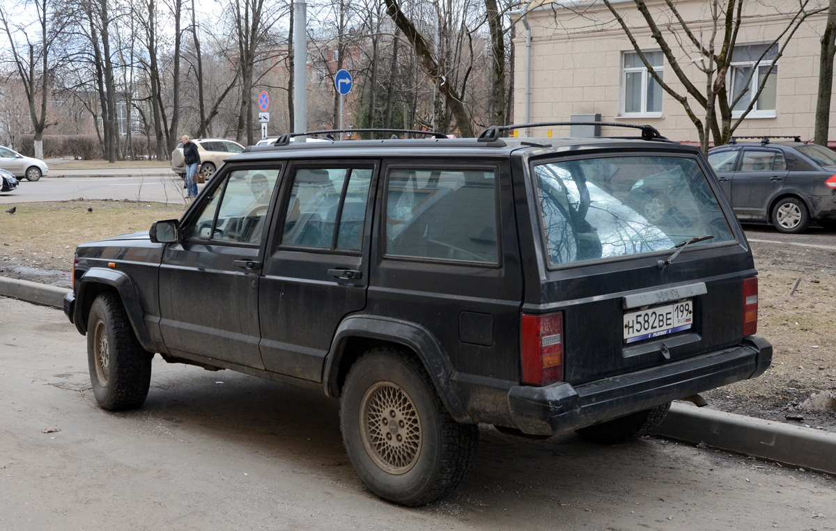 Москва, № Н 582 ВЕ 199 — Jeep Cherokee (XJ) '84-01