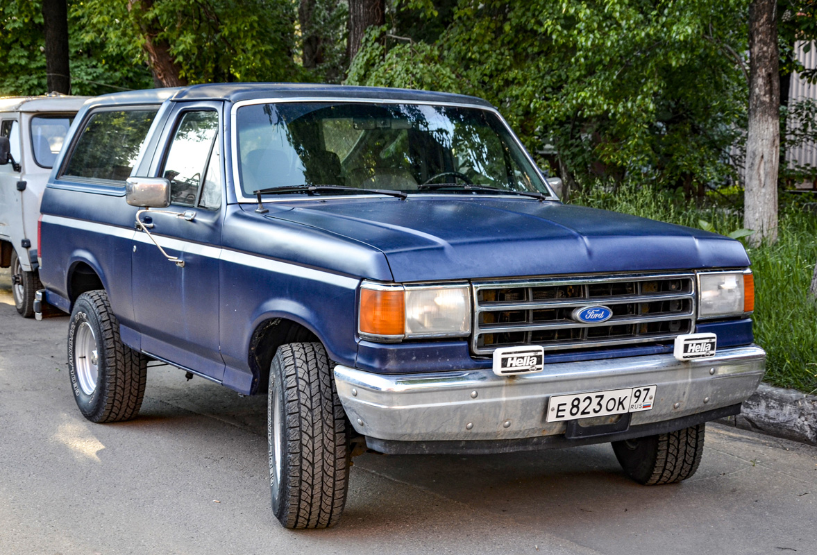 Москва, № Е 823 ОК 97 — Ford Bronco (4G) '86-91