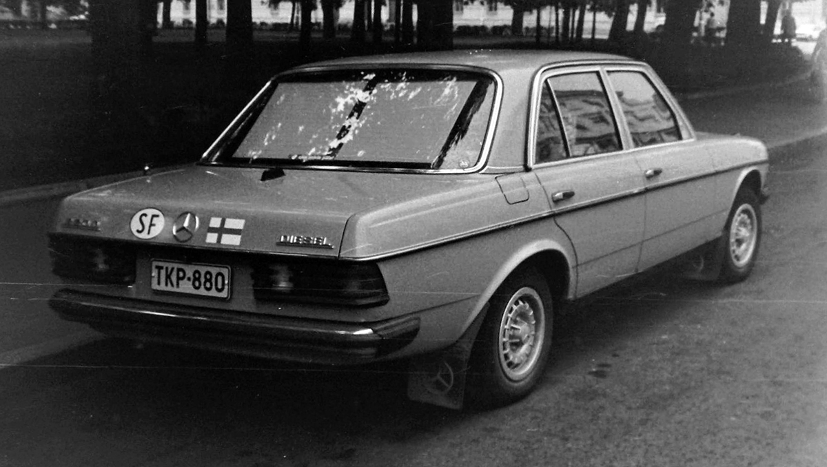 Финляндия, № TKP-880 — Mercedes-Benz (W123) '76-86